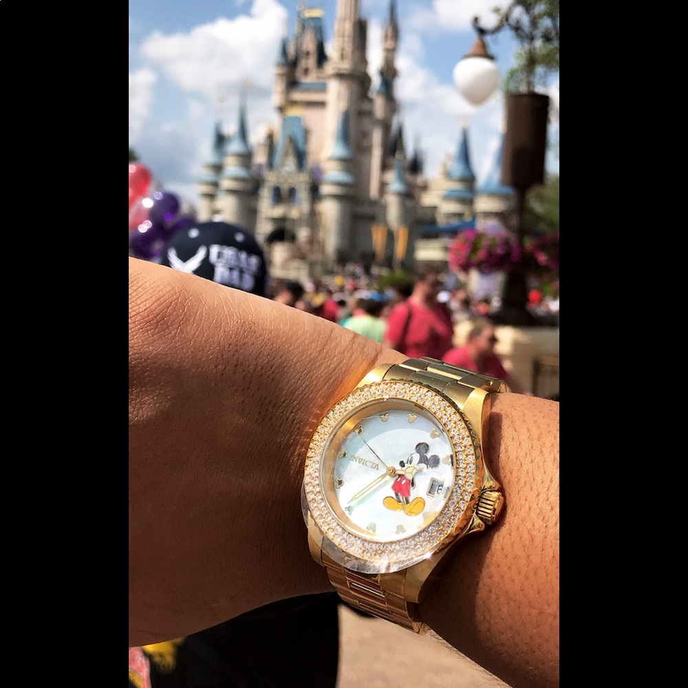 Disney Limited Mickey Mouse Invicta Watch